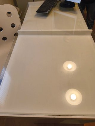 Muebles de estudio blancos
