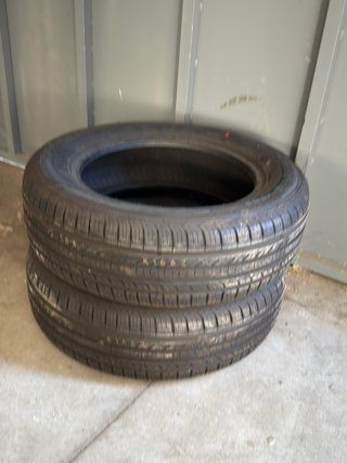 Neumáticos nuevos 225-60-R17 99V Roadstone hp02