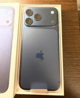 iPhone 17 Pro Max Blu