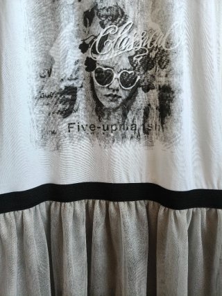 Vestido tirantes blanco con tul gris
