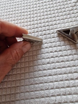 Coppia Puntali Colletto di colore Argento.