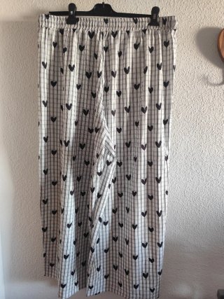 Pantalón fluido cuadros y corazones talla 2XL (48)