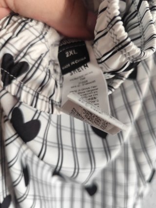 Pantalón fluido cuadros y corazones talla 2XL (48)