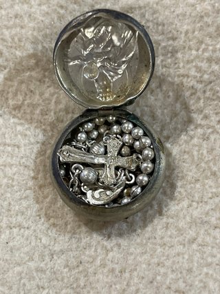 Rosario antiguo de plata