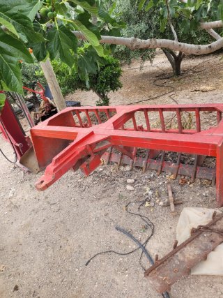 Aperos varios para tractor
