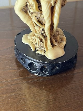 Scultura vaso balinese in resina