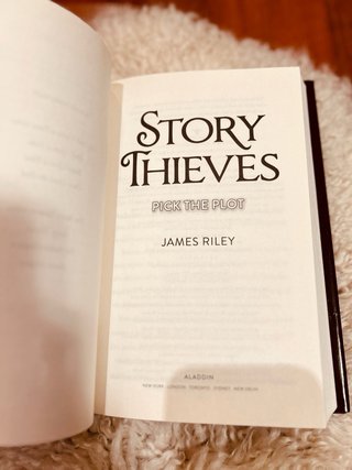 (8-13)Story Thieves: Pick the Plot