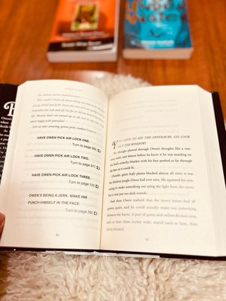 (8-13)Story Thieves: Pick the Plot