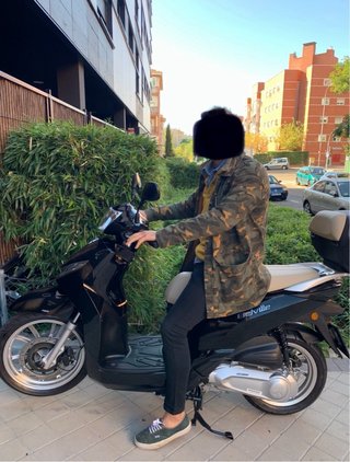 Peugeot Belville 125 Allure Scooter