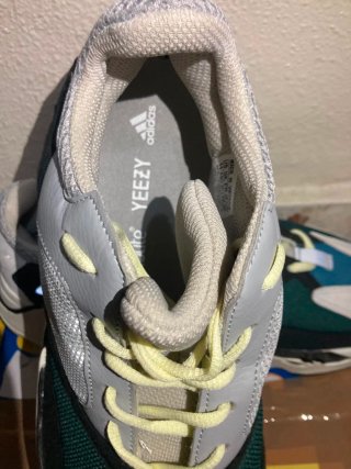 Adidas Yeezy Boost 700 Wave Runner