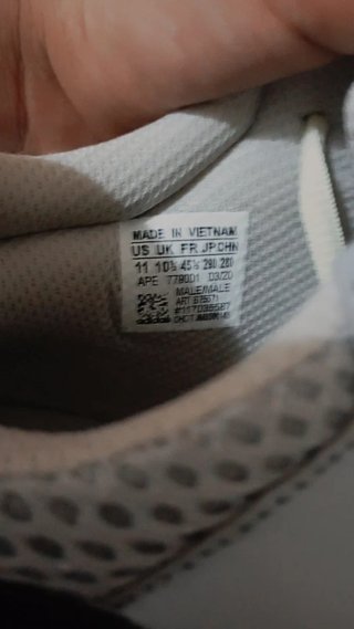 Adidas Yeezy Boost 700 Wave Runner