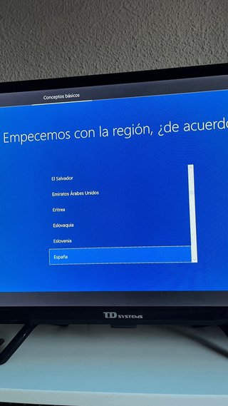 Torre PC para piezas o reparar (8GB RAM / SSD 120G