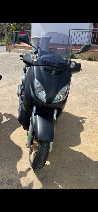 Yamaha XMAX 250 Negra