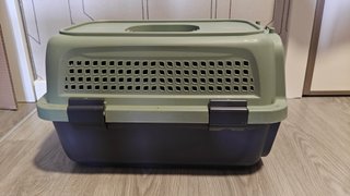Transportín de Seguridad para gato Negro/Verde