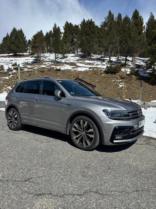 VW Tiguan Sport R-Line 2.0TDi 190cv 4Motion DSG