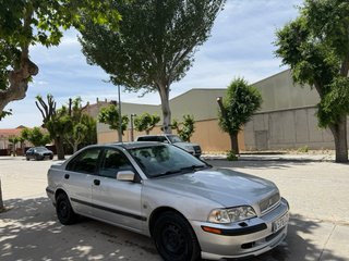 Volvo S40 2000