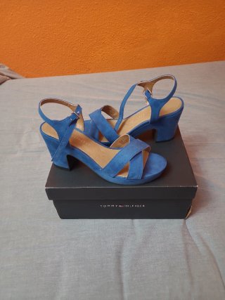 Sandalias tacón Atmosphere azul T.38