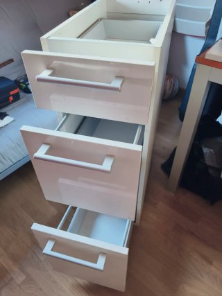 Mueble auxiliar cocina 3 cajones.