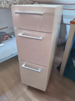 Mueble auxiliar cocina 3 cajones.