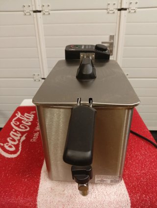 Freidora Eléctrica 4L con Grifo