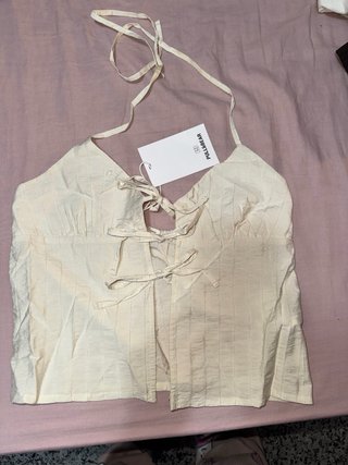 Top Pull&Bear beige lazos talla única