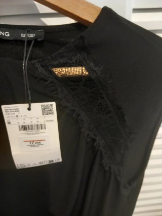 Top Mango Negro Talla M