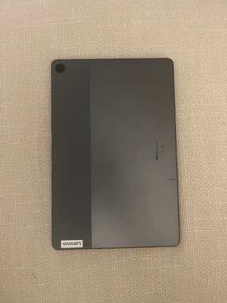 Lenovo Tab M10 con teclado negro