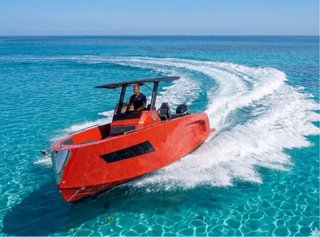 Barco Cattleya X6 - Red Edition