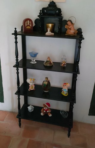 Muebles y antigüedades. Casa histórica Elda XIX XX