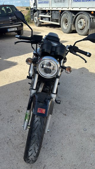 Daelim Roadwin 125 F1 moto completa