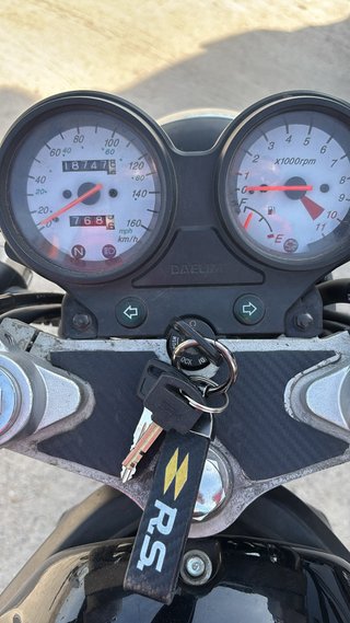 Daelim Roadwin 125 F1 moto completa