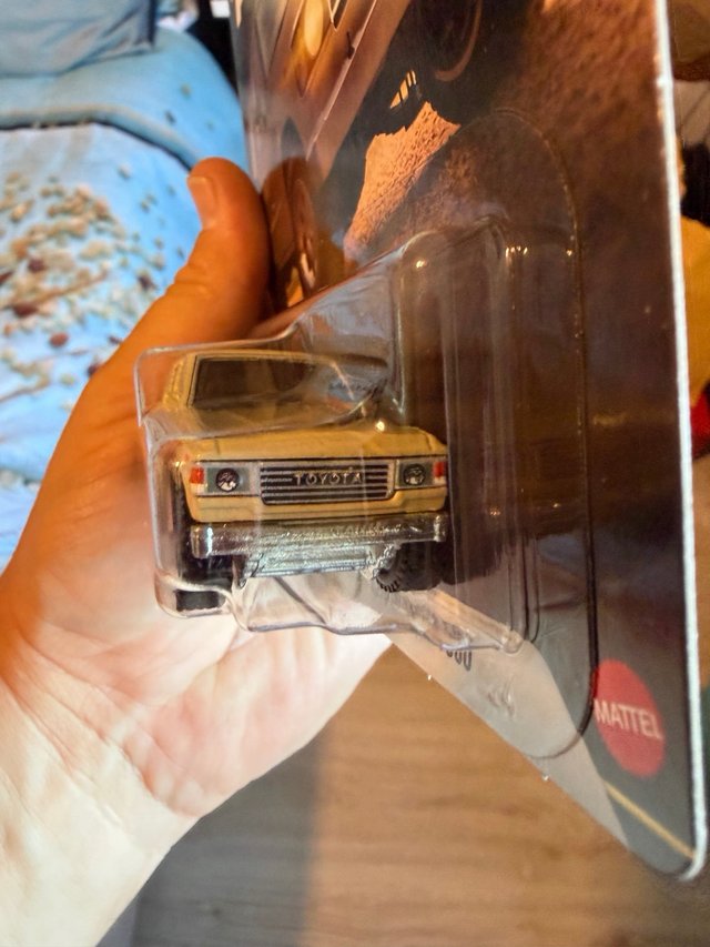 Hot Wheels Fast & Furious Toyota Land Cruiser