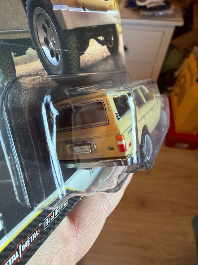 Hot Wheels Fast & Furious Toyota Land Cruiser