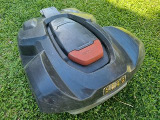 Carcasa Chasis Robot Cortacesped Husqvarna 330X