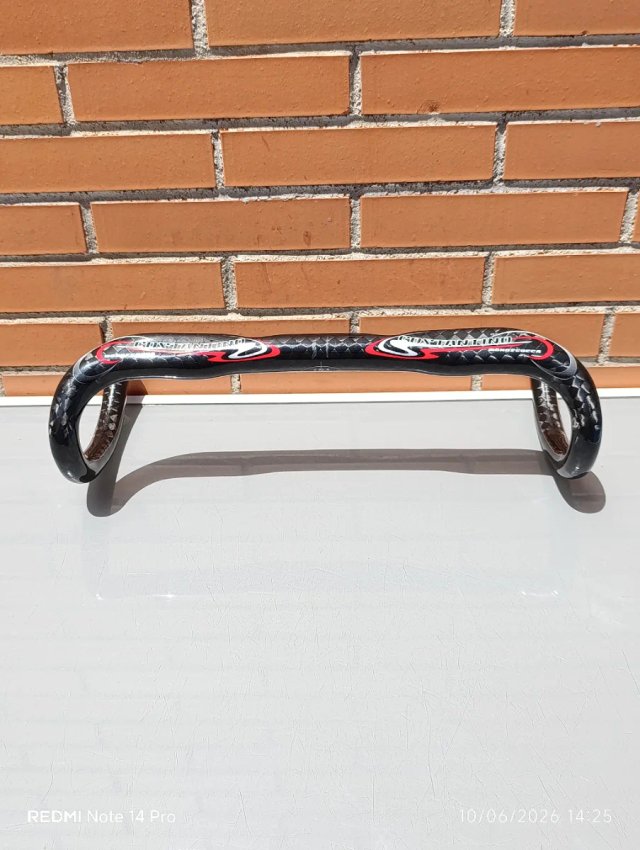 Manillar CARBONO COSTANTINO 31,8x440mm. NUEVO.