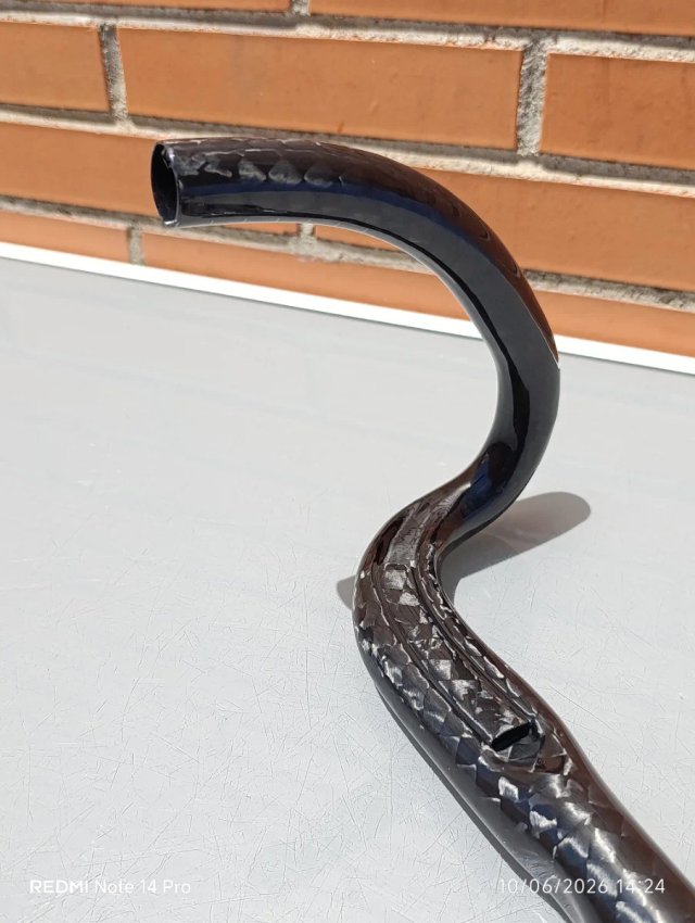 Manillar CARBONO COSTANTINO 31,8x440mm. NUEVO.