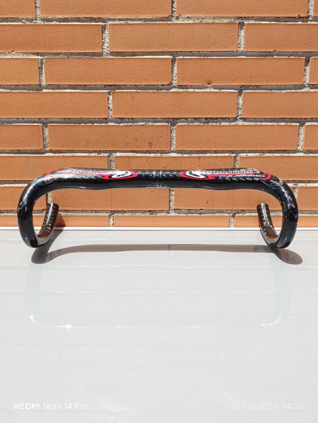 Manillar CARBONO COSTANTINO 31,8x440mm. NUEVO.