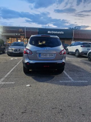 Nissan Qashqai+2 2010