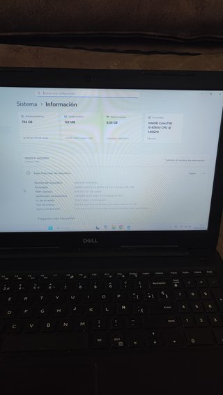 Dell Latitude 5540 i3 8GB RAM SSD Batería Nueva