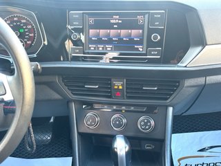 VOLKSWAGEN Jetta Sport 1.4 TSI BMT DSG
