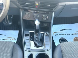 VOLKSWAGEN Jetta Sport 1.4 TSI BMT DSG