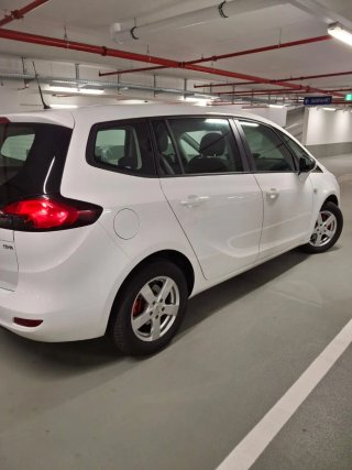 Opel Zafira Tourer