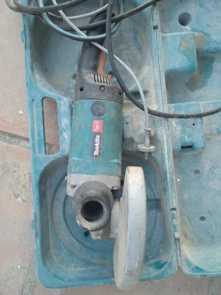 Radial Makita Grande 9029 con Caja