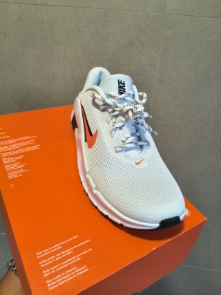 Nike Flex Train 38.5 Eur Bianco Arancione Nuove