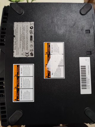 Xbox con 2 controller non ufficiali e cavi dettagli