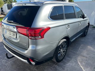 Mitsubishi Outlander 2016