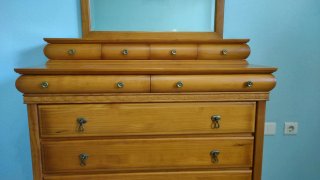 Dormitorio completo: cama, somier, cómoda mesitas