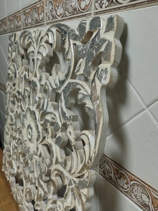 Cuadro Mandala Madera Plata y Blanco