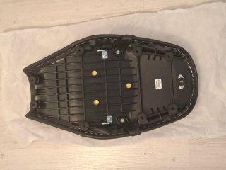 Asiento bajo Kawasaki Z650RS