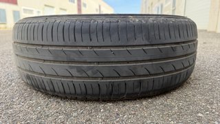 Neumáticos 195/60 R15 en buen estado